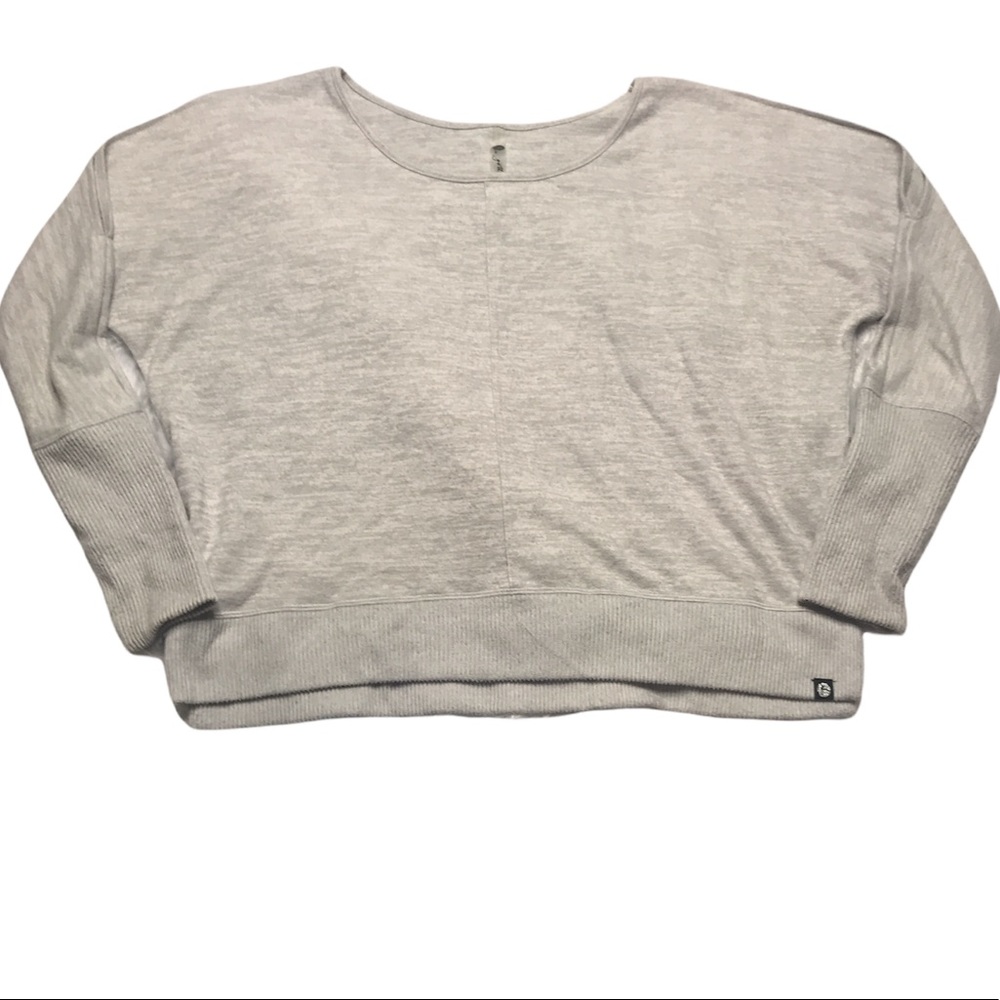 Medium GX by Gottex Light Gray Sweater